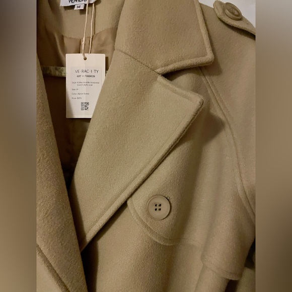 Oversized double-breasted beige tan long coat with belt - Picture 3 of 7